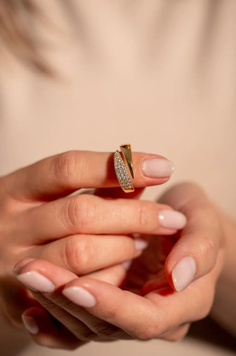 Elegance Haven Ring | Sostieni la Lotta contro il Tumore al Seno
